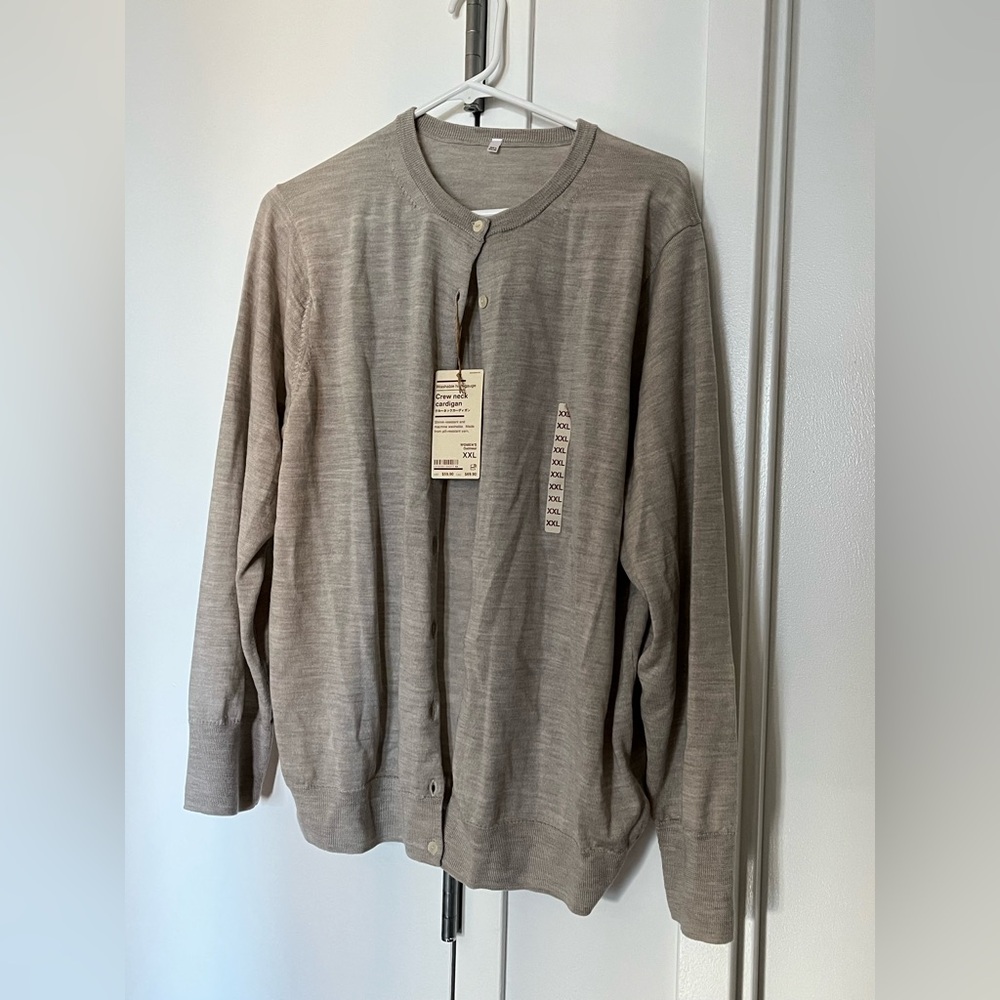 Muji Women's Washable High Gauge Wool Crew Neck Cardigan NWT Cream (Oatmeal) XXL